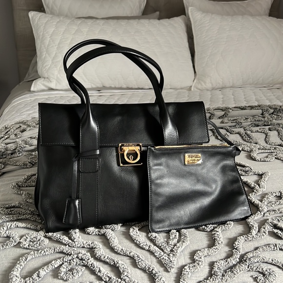 Ferragamo purse - Picture 5 of 5